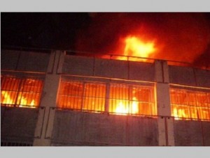 Les marchés de Kara et de Lomé brûlent